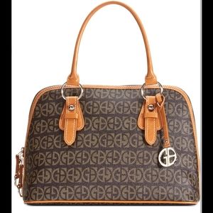 Giani Bernini Block Signature Done Satchel